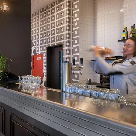 - The Niu, Square By Ihg Отель 3*