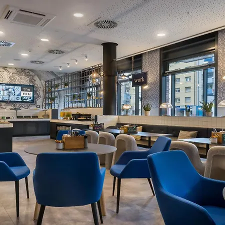 - The Niu, Square By Ihg Отель 3*